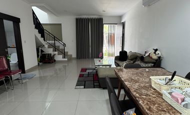 DISEWAKAN!, Rumah 6x15 di pantai indah kapuk