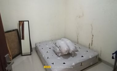 RUMAH MEWAH SIAP HUNI FULL FURNISHED DEKAT AKMIL