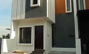 Dijual Town House Siap Huni 10 Menit Ke Pintu Jati Asih Bekasi