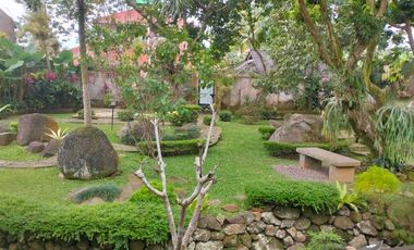 Di Jual Rumah rasa Villa di Mulyaharja,Bogor Selatan.