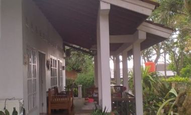 Di Jual Rumah rasa Villa di Mulyaharja,Bogor Selatan.