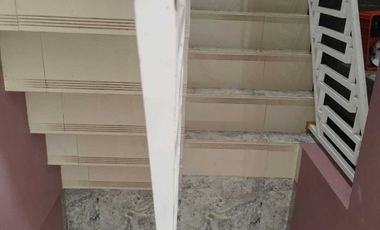 Dijual Rumah 2 lantai luas & strategis,cocok untuk home industry, Lt 1