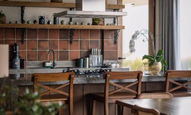 VILLA MEWAH 4BR SUASANA ALAMI SANGAT MEWAH TENANG DI BEDUGUL BALI