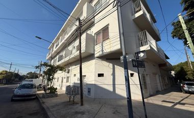 Alquiler- Italia y Alsina - Depto 2amb