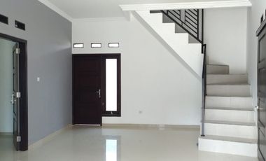 Rumah Mewah di Makam Haji Solo