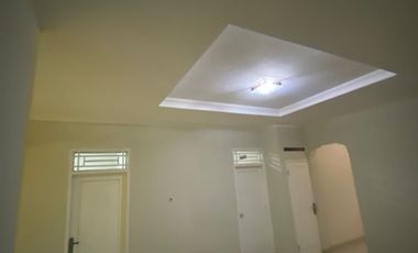 Disewakan Rumah Bangunan Baru di Kemanggisan Palmerah Jakarta Barat