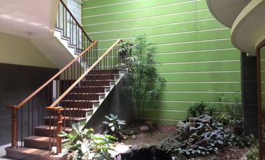 Rumah bagus Jarang ada di Setraduta Bandung