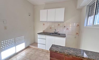 DEPARTAMENTO 2 AMBIENTES CON TERRAZA PRIVADA APTO CREDITO