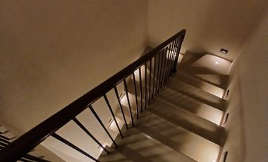 Dijual vila istimewa Taman dayu