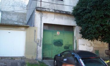 GALPON 240 M2 y DEPTO 2 AMB