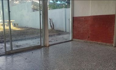 PH TIPO CASA 3 AMB, E/AUTO FDO LIBRE