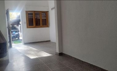 PH TIPO CASA 3 AMB, E/AUTO FDO LIBRE