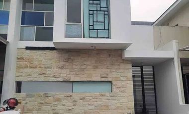 TERMURAH Disewakan Rumah Minimalis Royal Residence Greenwich Siap Huni