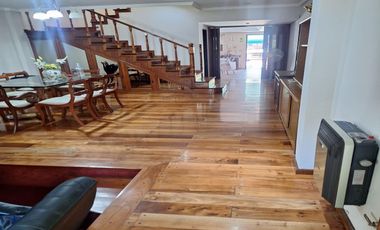 CASA 5 AMBIENTES PILETA QUINCHO COCHERAS !!!