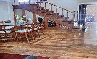 CASA 5 AMBIENTES PILETA QUINCHO COCHERAS !!!