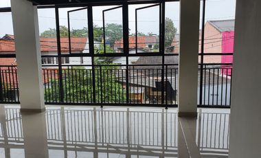 Hotel Dijual Di Jl. Banjarsari Iwenisari, Tembalang, Semarang