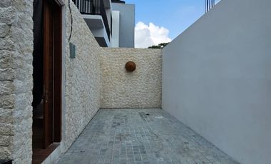 Luxury villa modern minimalis lingkungan cluster di Nusa dua