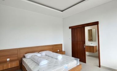 Luxury villa modern minimalis lingkungan cluster di Nusa dua