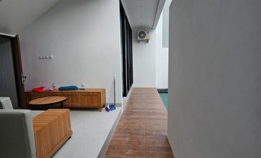 Luxury villa modern minimalis lingkungan cluster di Nusa dua