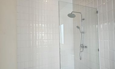 Luxury villa modern minimalis lingkungan cluster di Nusa dua