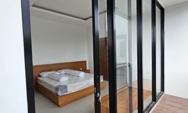 Luxury villa modern minimalis lingkungan cluster di Nusa dua