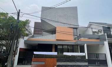 Dijual Rumah Baru Ada Swimmingpool Di Mertilang Sektor 9 Bintaro Jaya