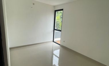 Dijual Rumah Baru Ada Swimmingpool Di Mertilang Sektor 9 Bintaro Jaya