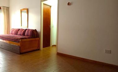 LUMINOSO MONOAMBIENTE CON VISTA AL MAR