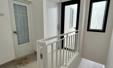 Dijual Rumah murah meriah SHM 2 kt 5 menit Kampus STIAMI Jakarta Pusat