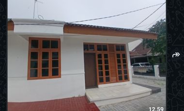 Disewa rumah Duren sawit  Jakarta Timur