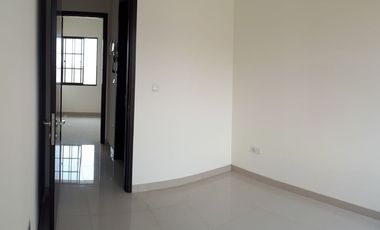 Disewakan Rumah Green Village, Cipondoh, Tangerang