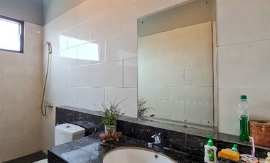 GEDUNG BANGUNAN KOMERSIAL PRIME AREA DI KEBAYORAN LAMA