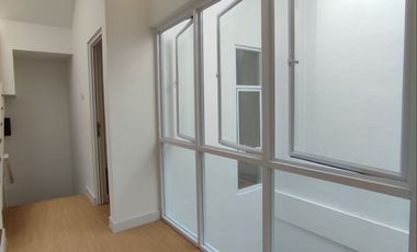 Rumah 2 lantai + Rooftop Cantik dekat halte busway adam malik