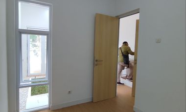 Rumah 2 lantai + Rooftop Cantik dekat halte busway adam malik