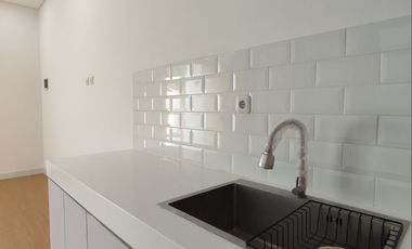 Rumah 2 lantai + Rooftop Cantik dekat halte busway adam malik