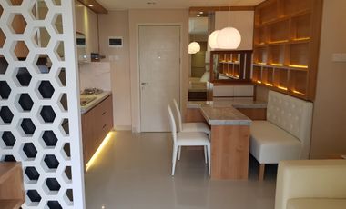 DISEWAKAN APARTEMENT TRIVIUM TERRACE 2 BADROOM BESAR VIEW LAKE
