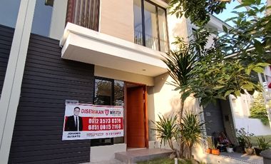 Rumah Sewa North West Lake Citraland