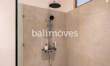 Villa Bagus 4 Kamar Tidur Diatas Tanah 400m2 Di Tepi Pantai Sanur