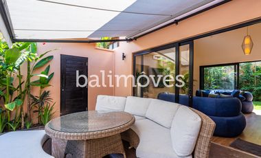 Villa Bagus 4 Kamar Tidur Diatas Tanah 400m2 Di Tepi Pantai Sanur