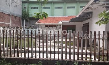 Disewakan / Dikontrakkan Rumah Tanah Luas Jl Untung Suropati Sidoarjo