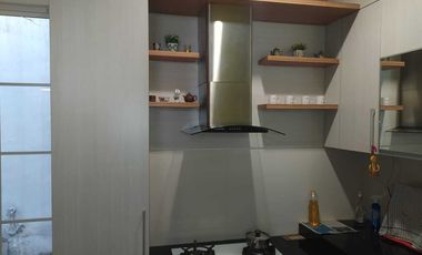 DISEWAKAN  RUMAH DI GRFEEN LAKE CITY