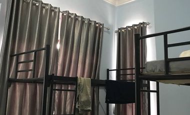 DI Jual/ Di Sewakan Rumah 2 Lantai Di kawasan eksklusif kota kendari