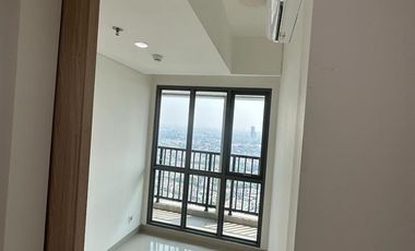 DIJUAL MURAH 2 BEDROOM APARTEMEN EMBARCADERO BINTARO