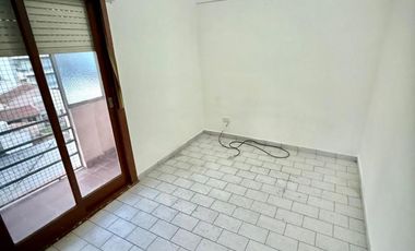 Venta- Córdoba 4461 - Depto 3 amb