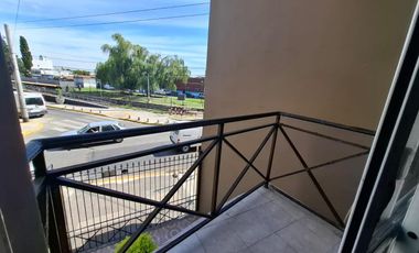 DEPARTAMENTO 3 AMBIENTES CON BALCON