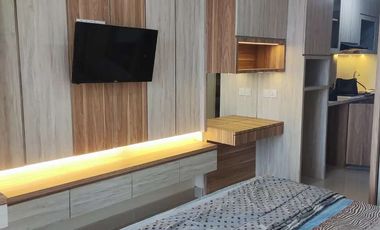 DISEWAKAN APARTMENT POLLUX HABIBIE TYPE STUDIO