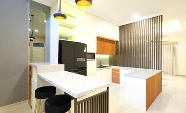 Rumah Townhouse Mewah Full Furnished di Lenteng Agung