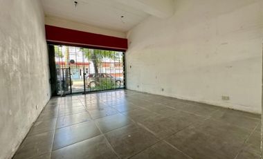 Local comercial de 25 metros