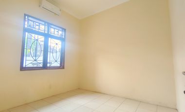Rumah Luas Bebas Banjir Perumahan Pondok Pekayon Dibantu KPR