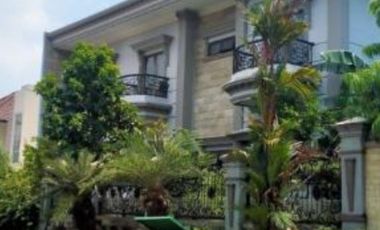 RUMAH HOOK GRAHA FAMILY SURABAYA